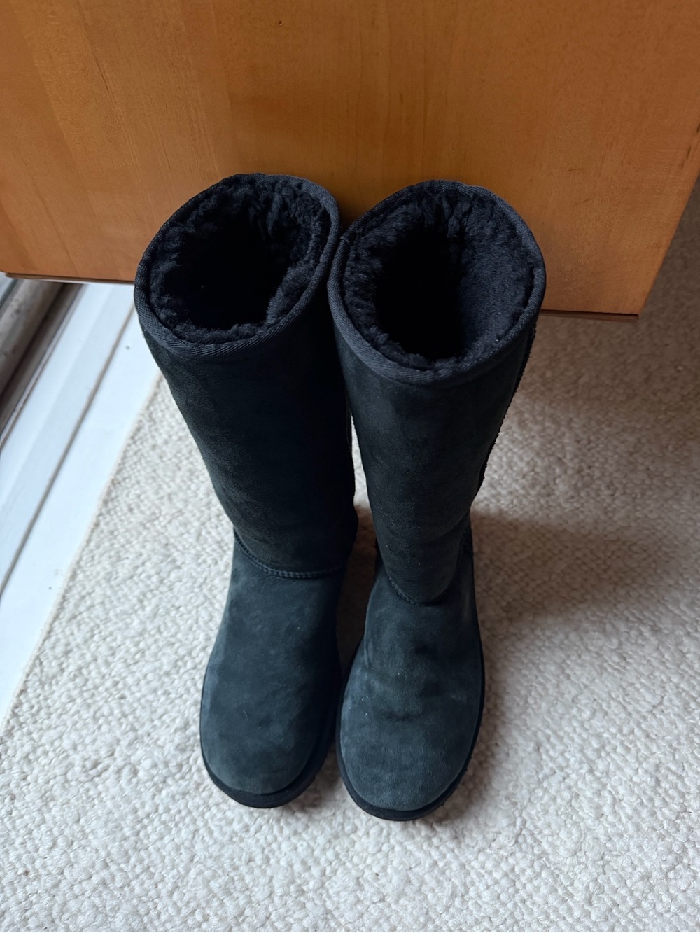UGG Black Tall Suede Knee high Boots size 8 - Picture 4 of 5
